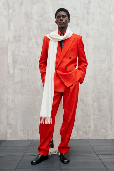 Look 28